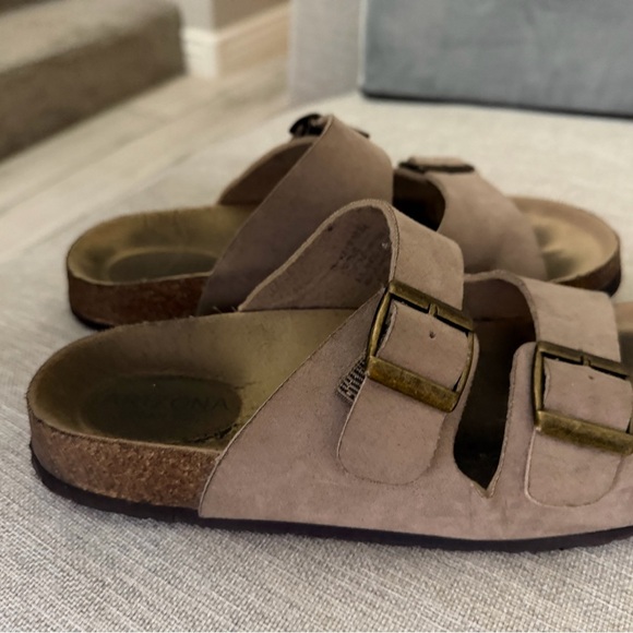Arizona Brown Double Strap Sandals - Picture 10 of 10